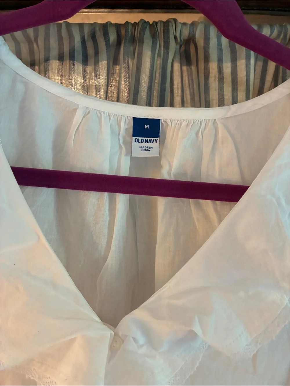Old Navy lightweight white